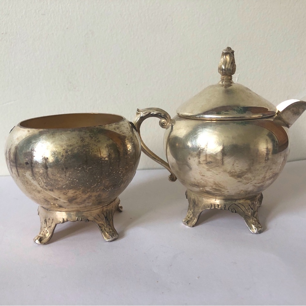 F B Rogers Silver Co Sugar and Creamer set